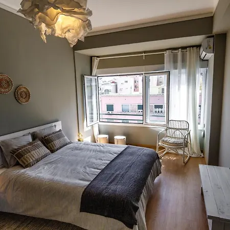 Lovelystay-marques De Pombal 3bdr Apartment Lisbon