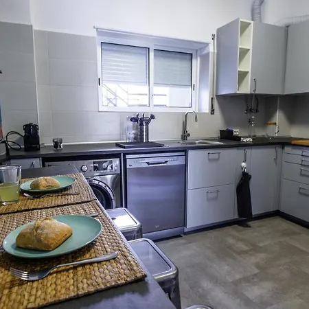 Lovelystay-marques De Pombal 3bdr