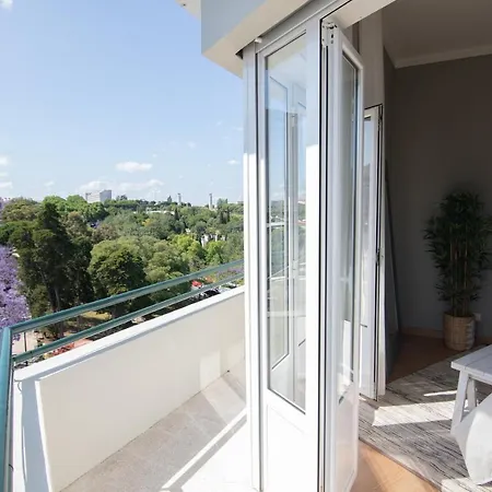 Lovelystay-marques De Pombal 3bdr شقة *